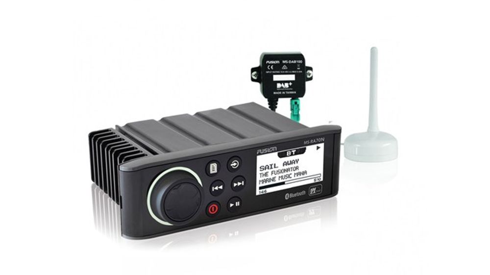 Fusion MS-RA70N Marine DAB+