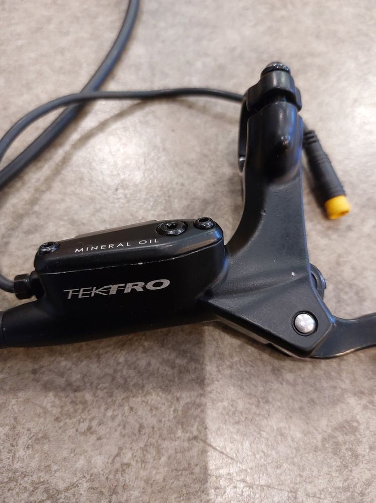 Bremsesett hydraulisk med sensor Bak - TDE17