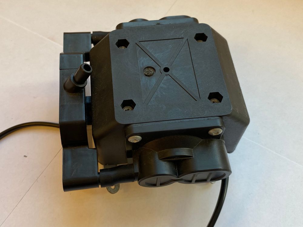 Luftpumpe LIA-SWH 898-A4 