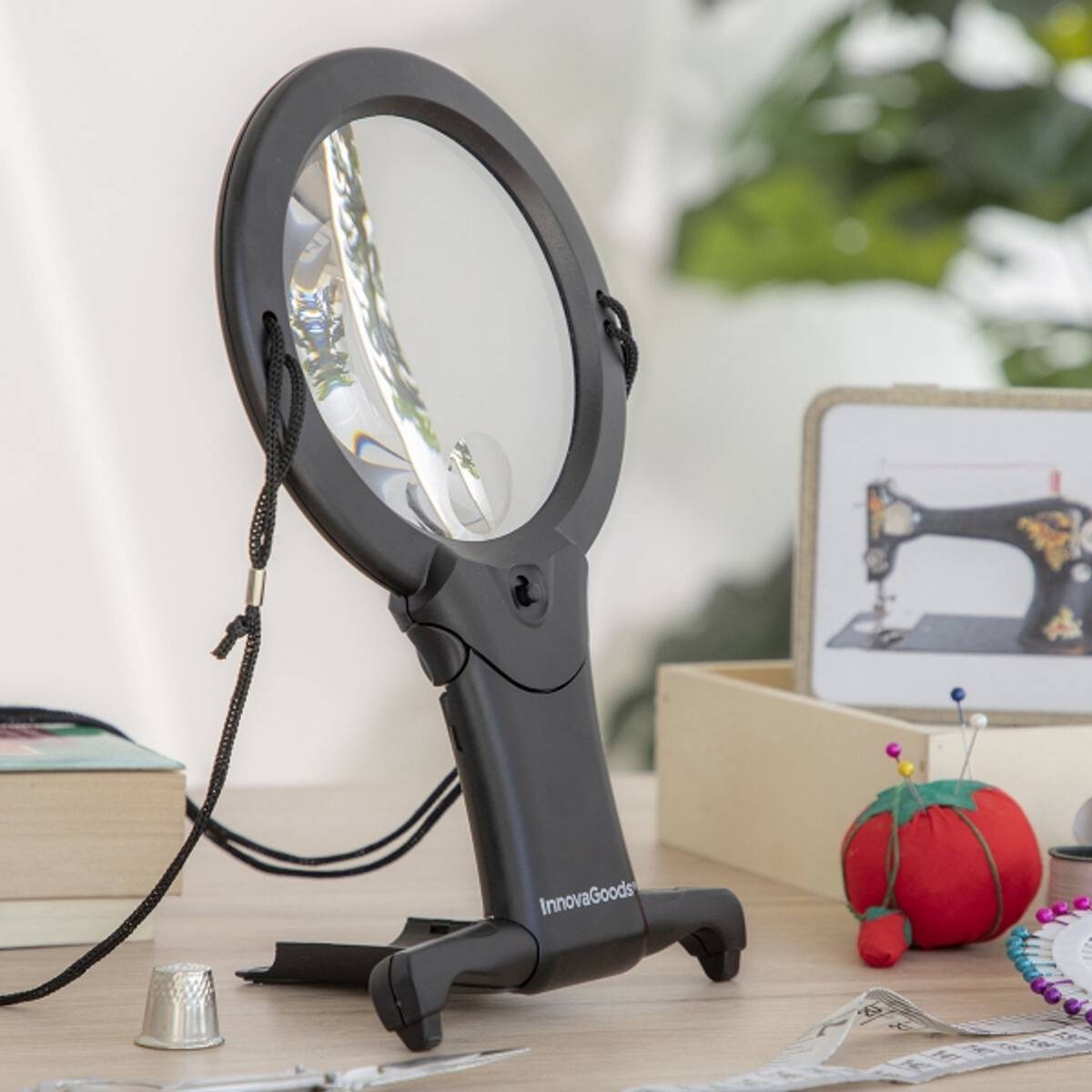 Håndfritt forstørrelseglass med LED-lys