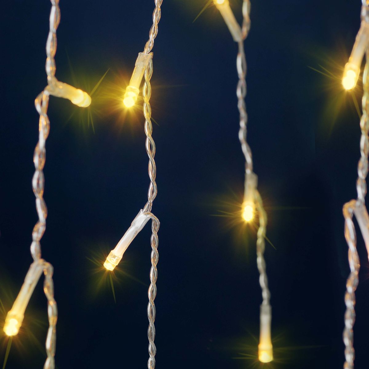 Regnlyslenke LED Jul varmhvit 15m