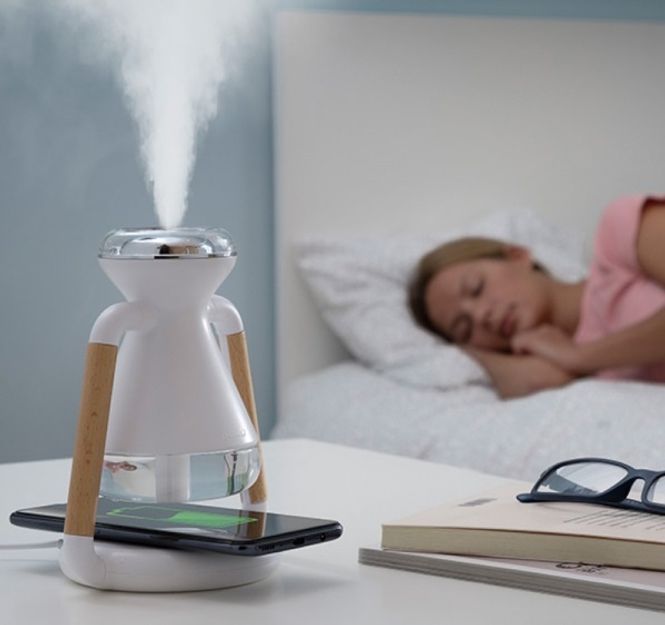 Hovedbilde 3-i-1 trådløs lader, aromadiffusor og luftfukter