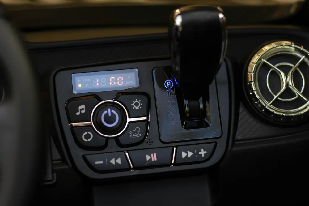 Mercedes X-Class Premium barnebil 3–7 år - 4x4 180W 
